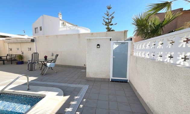 Herverkoop - Vrijstaande woning / Villa -
Benijofar - Monte Azul