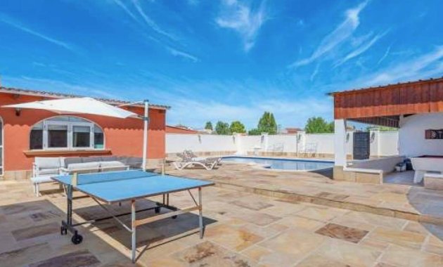Herverkoop - Vrijstaande woning / Villa -
Almoradí - Heredades