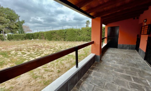 Herverkoop - Vrijstaande woning / Villa -
Almoradí - Heredades