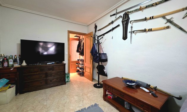 Herverkoop - Vrijstaande woning / Villa -
La Marina - La Marina Urb