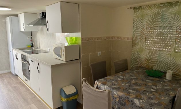Herverkoop - Vrijstaande woning / Villa -
La Marina - La Marina Urb