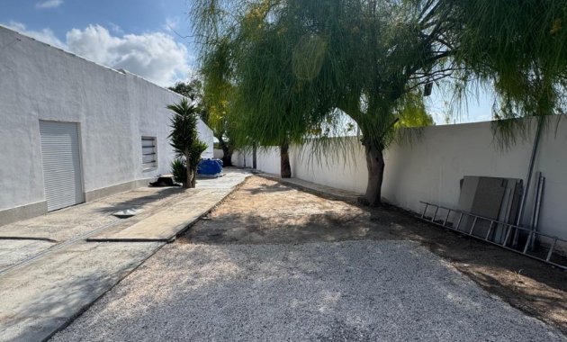 Herverkoop - Vrijstaande woning / Villa -
La Marina del Pinet - La Marina