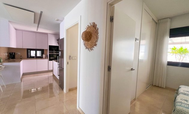Herverkoop - Vrijstaande woning / Villa -
San Miguel de Salinas