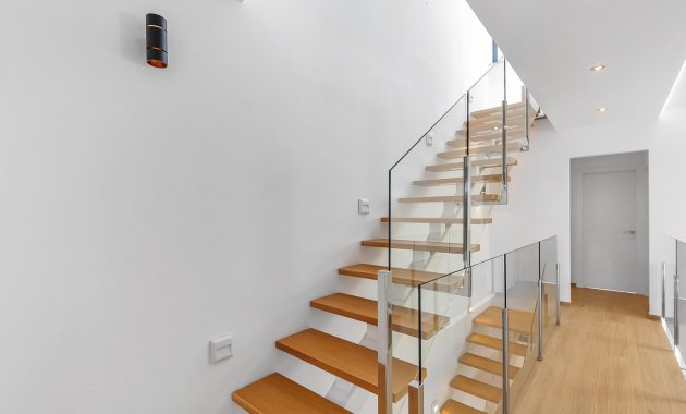 Herverkoop - Vrijstaande woning / Villa -
Benijofar
