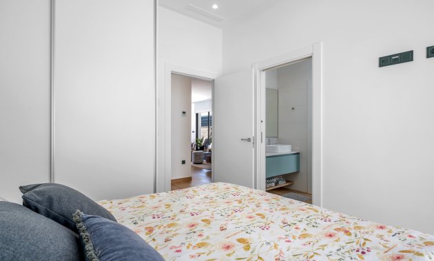 Herverkoop - Vrijstaande woning / Villa -
Benijofar
