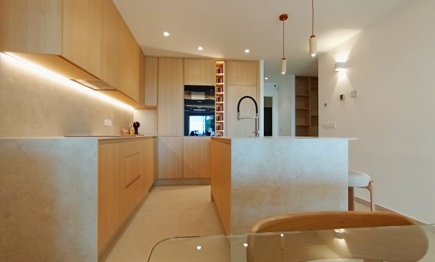 Neue Gebäude - Erdgeschosswohnung -
Benijofar