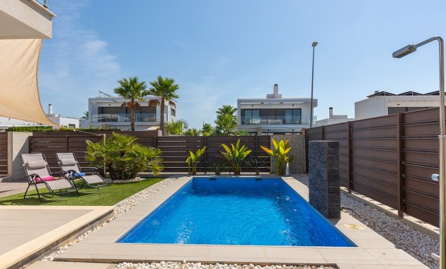 Wiederverkauf - Freistehend / Villa -
Orihuela - Entre Naranjos Vistabella Golf