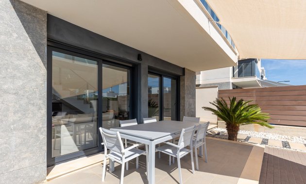 Wiederverkauf - Freistehend / Villa -
Orihuela - Entre Naranjos Vistabella Golf