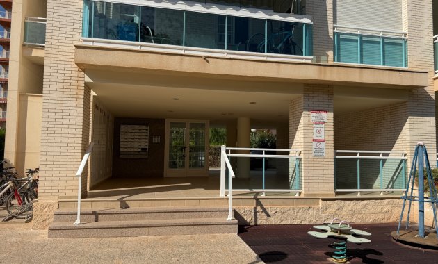 Herverkoop - Appartement -
Guardamar del Segura - Puerto