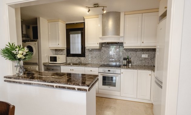 Wiederverkauf - Apartment -
Orihuela - Orihuela Costa