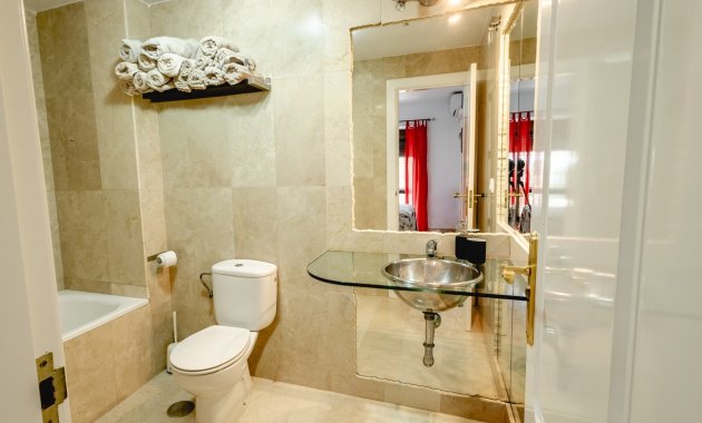Wiederverkauf - Apartment -
Orihuela - Orihuela Costa