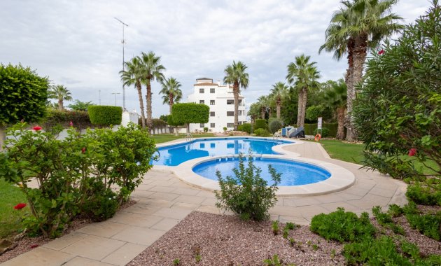 Wiederverkauf - Apartment -
Orihuela - Orihuela Costa