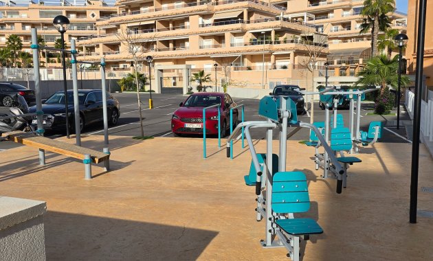 Herverkoop - Appartement -
Orihuela Costa