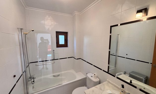 Herverkoop - Appartement -
La Rellana
