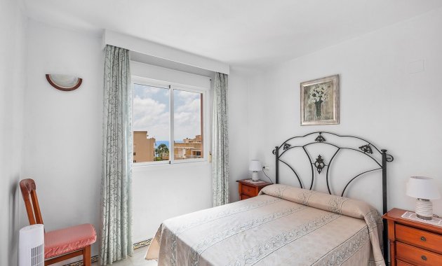 Wiederverkauf - Apartment -
Torrevieja - Playa de los locos