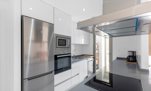 Wiederverkauf - Apartment -
Orihuela Costa - La Zenia
