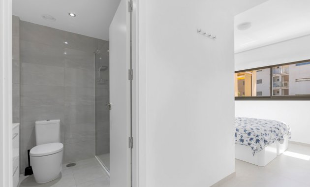 Wiederverkauf - Apartment -
Orihuela Costa - La Zenia