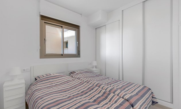Wiederverkauf - Apartment -
Orihuela Costa - La Zenia