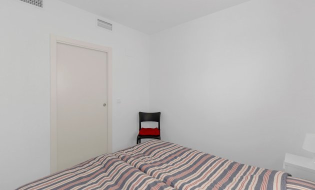 Wiederverkauf - Apartment -
Orihuela Costa - La Zenia