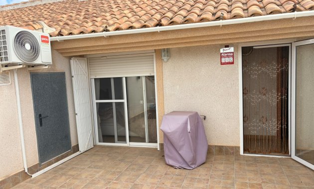 Resale - Semi - Detached Villa -
Ciudad Quesada - Rojales - Urbanización Ciudad Quesada