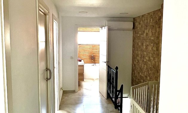 Wiederverkauf - Stadthaus -
Torrevieja - Los Balcones