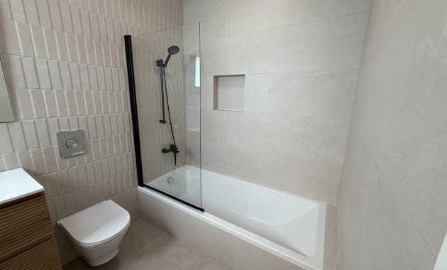 New Build - Detached House / Villa -
Heredades
