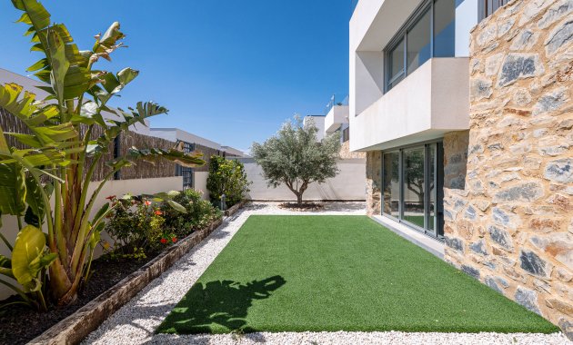 Neue Gebäude - Freistehend / Villa -
Algorfa - La Finca Golf