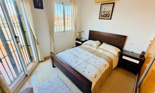 Resale - Detached House / Villa -
Los Montesinos - La Herrada