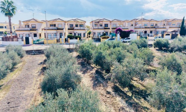 Resale - Detached House / Villa -
Los Montesinos - La Herrada