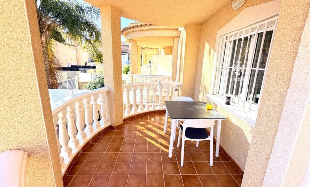 Resale - Semi - Detached Villa -
Ciudad Quesada - Rojales - La Marquesa Golf