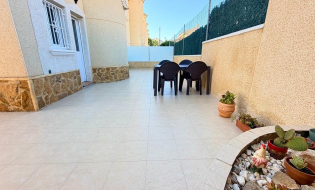 Resale - Semi - Detached Villa -
Ciudad Quesada - Rojales - La Marquesa Golf