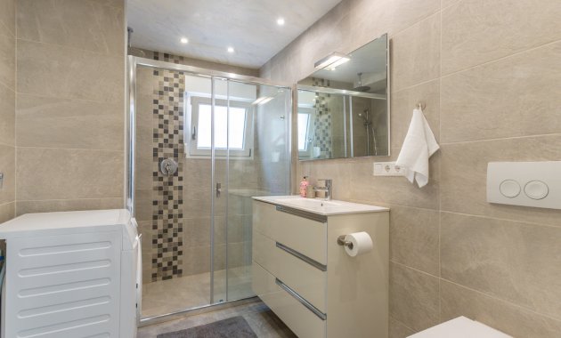 Resale - Semi - Detached Villa -
Punta Prima