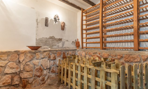Resale - Semi - Detached Villa -
Punta Prima