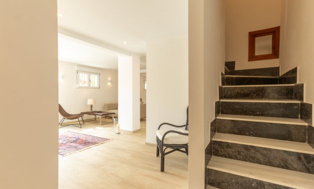 Resale - Semi - Detached Villa -
Punta Prima