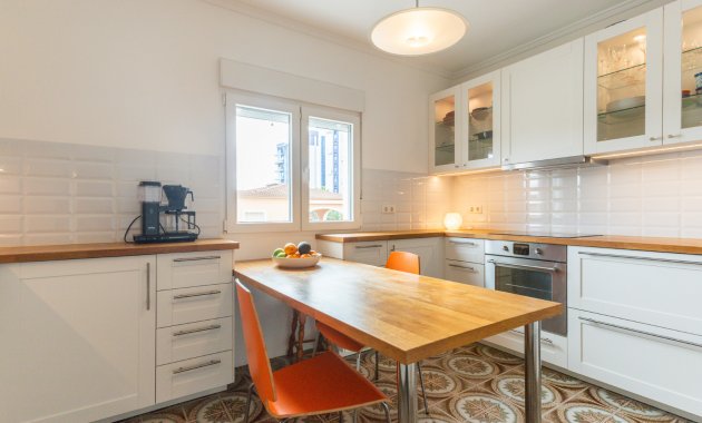Resale - Semi - Detached Villa -
Punta Prima