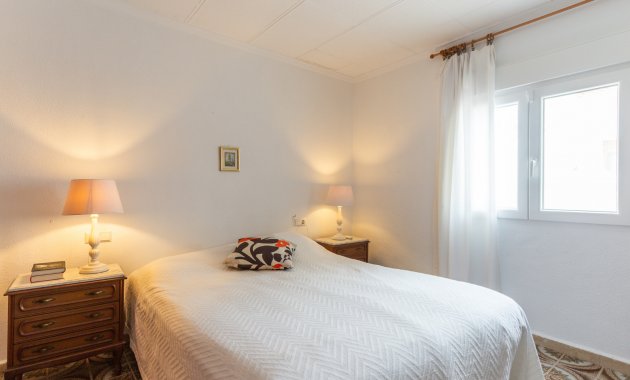 Resale - Semi - Detached Villa -
Punta Prima