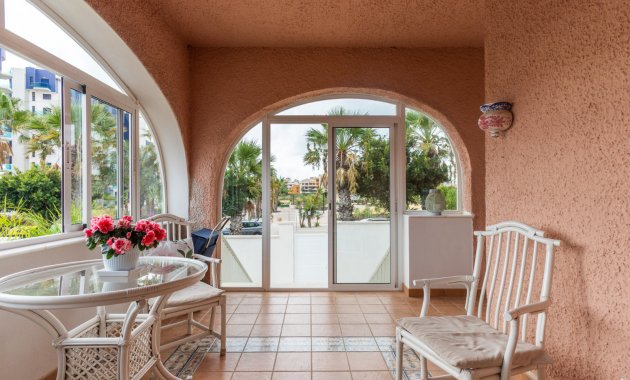 Resale - Semi - Detached Villa -
Punta Prima
