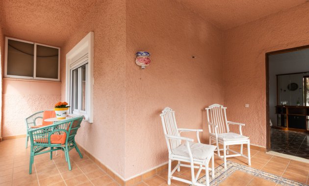 Resale - Semi - Detached Villa -
Punta Prima