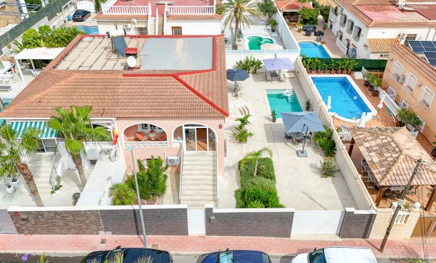 Resale - Semi - Detached Villa -
Punta Prima