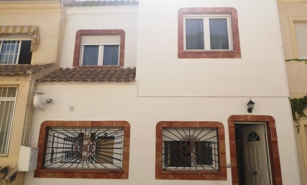 Resale - Town House -
Los Montesinos - Montesinos