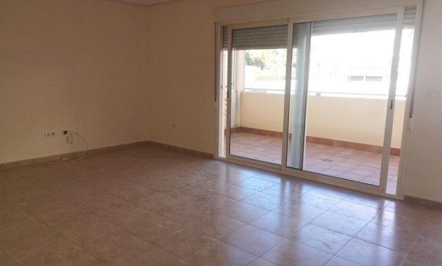 Herverkoop - Rijwoning -
Los Montesinos - La Herrada