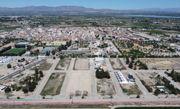 Obra nueva - Villa -
Dolores - polideportivo