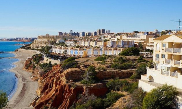 Obra nueva - Casa adosada -
Orihuela Costa - Las Filipinas