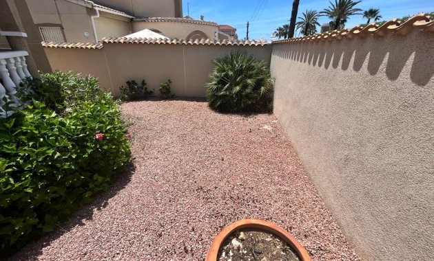 Resale - Detached House / Villa -
Ciudad Quesada