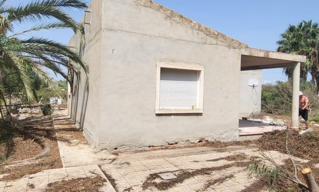 Herverkoop - Renovatie -
Elche - La Hoya