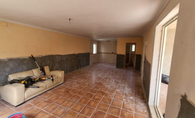 Herverkoop - Renovatie -
Elche - La Hoya