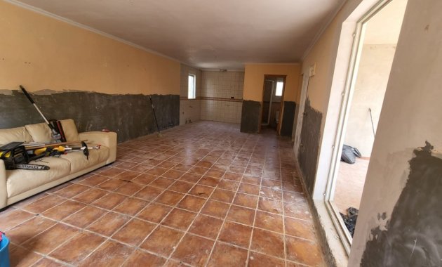 Herverkoop - Renovatie -
Elche - La Hoya