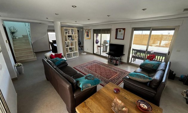 Revente - Détaché / Villa -
Cox