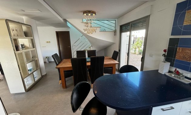 Revente - Détaché / Villa -
Cox