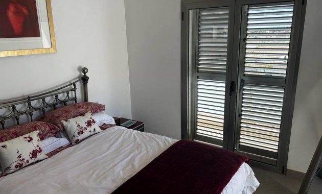 Revente - Détaché / Villa -
Cox